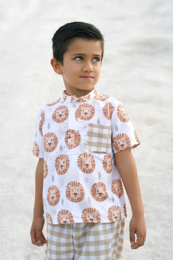Conjunto de camisa y short Leoncito