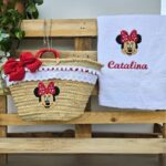 Cesta de palma para la playa de Minnie Mouse