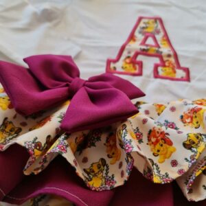Conjunto Rey León con lazo morado e inicial - Imagen 2