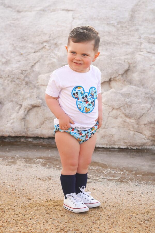 Conjunto de camiseta y cubrepañal de Mickey
