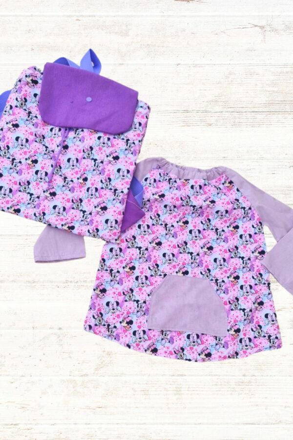 Pack Babi y mochila escolar con solapa morada de minnie