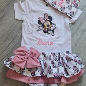 Conjunto de Cumpleaños blanco de Minnie con nombre
