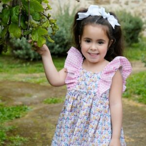 Vestido con braga estampado de flores y mangas volantes cuadros vichy rosa - Imagen 2