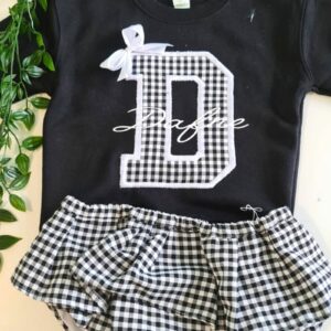 Conjunto Sudadera y Cubrefalda con inicial tela vichy - Imagen 2