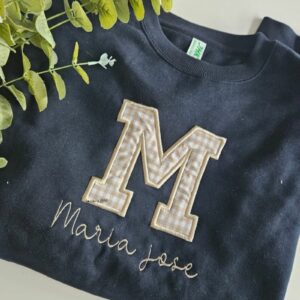 Sudadera personalizada con inicial y nombre