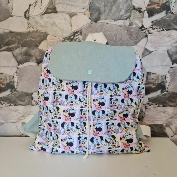 Mochila con solapa verde minnie multicolor