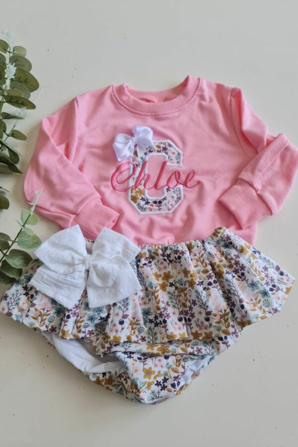 Conjunto de Iniciales en flores
