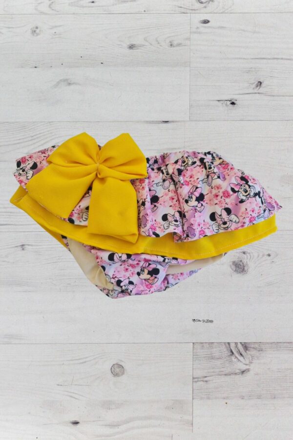 Cubrefalda con volante de minnie