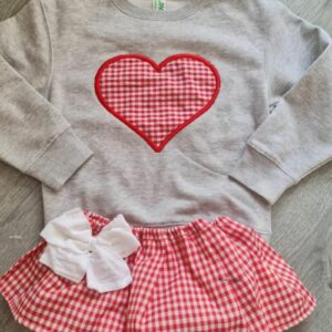 Conjunto corazón de vichy rojo