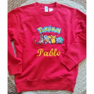 Sudadera roja de Pokemon