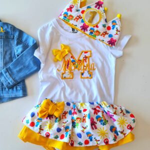 Conjunto de Cumpleaños camiseta y cubrepañal con volantes de Pocoyó