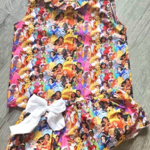 Conjunto de camisa y cubre con volante de las princesas