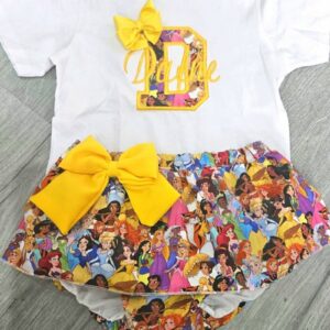 Conjunto camiseta y cubre con volante de las princesas