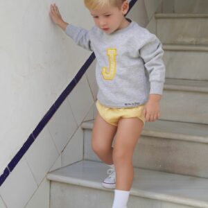 Conjunto Sudadera Gris con inicial y Cubrepañal de cuadros Vichy Amarillo - Imagen 2