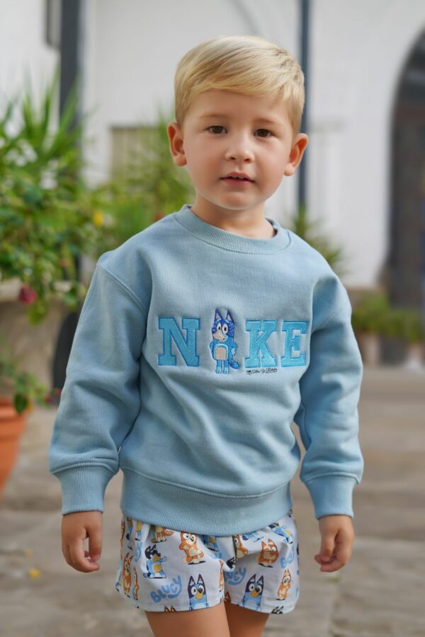 Conjunto de sudadera y short de Bluey