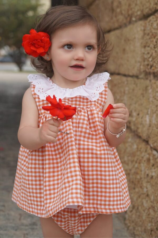 Vestido con bragas cuadros vichy naranja