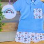 Conjunto de polito de mangas cortas con short diseño zorro pirataConjunto de polito de mangas cortas con short diseño zorro pirata