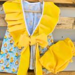 Vestido pollito con braguitas amarilla
