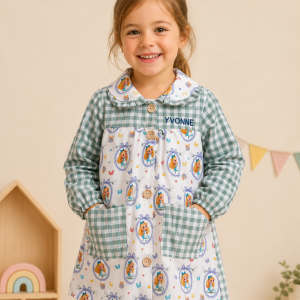 Babi Escolar Infantil Alicia + Cuadros Vichy Verde con Cuello Volante